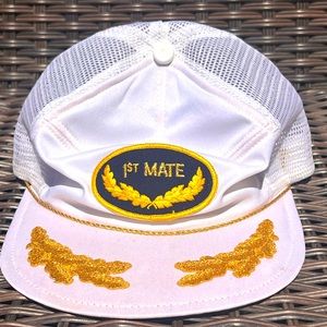 Vintage 1st Mate White Hat Cap